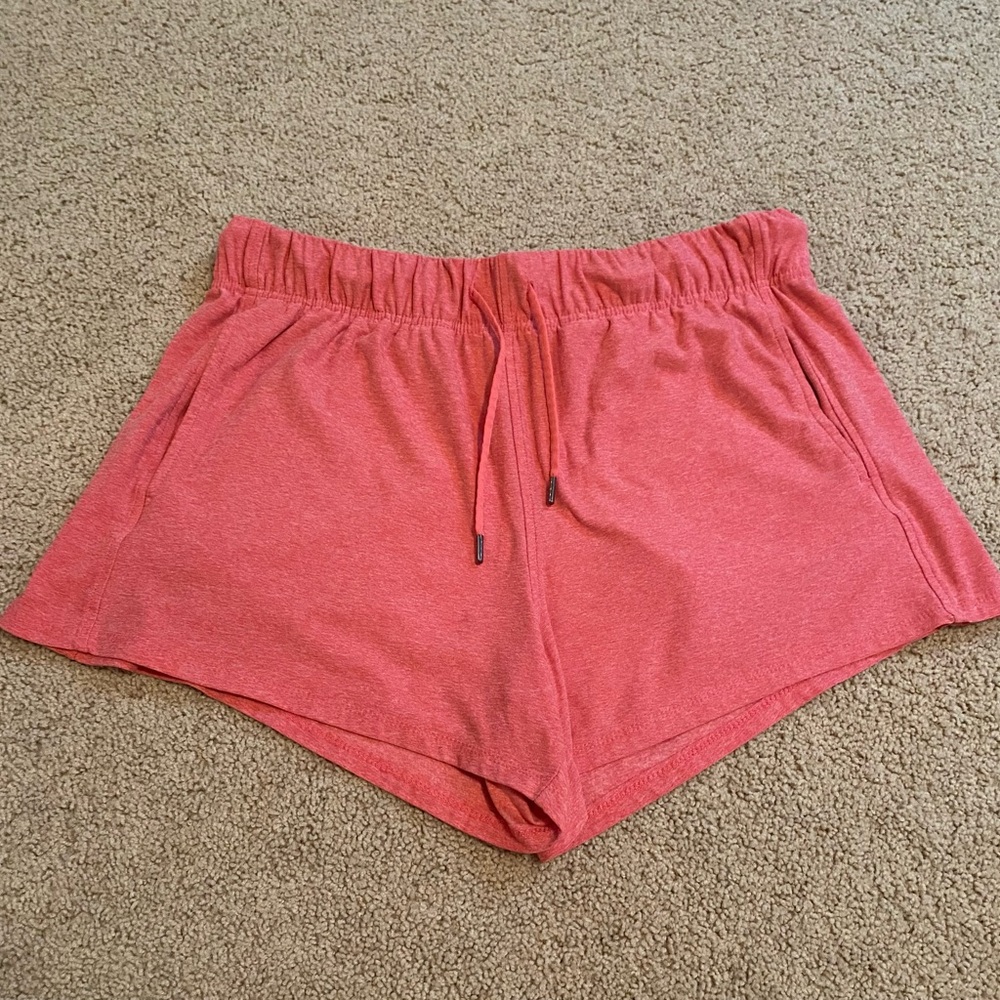 POCKETS!! Women’s Pink Size L Drawstring Short